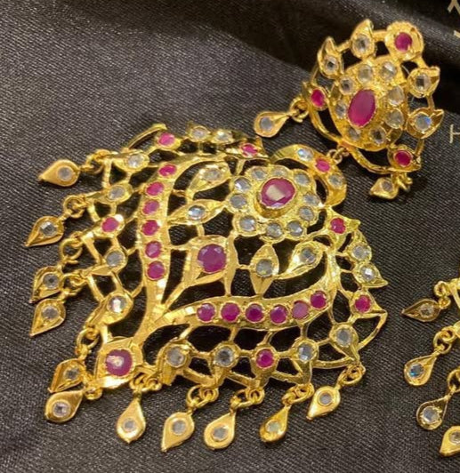 Sumbul Red White Big Size Earring