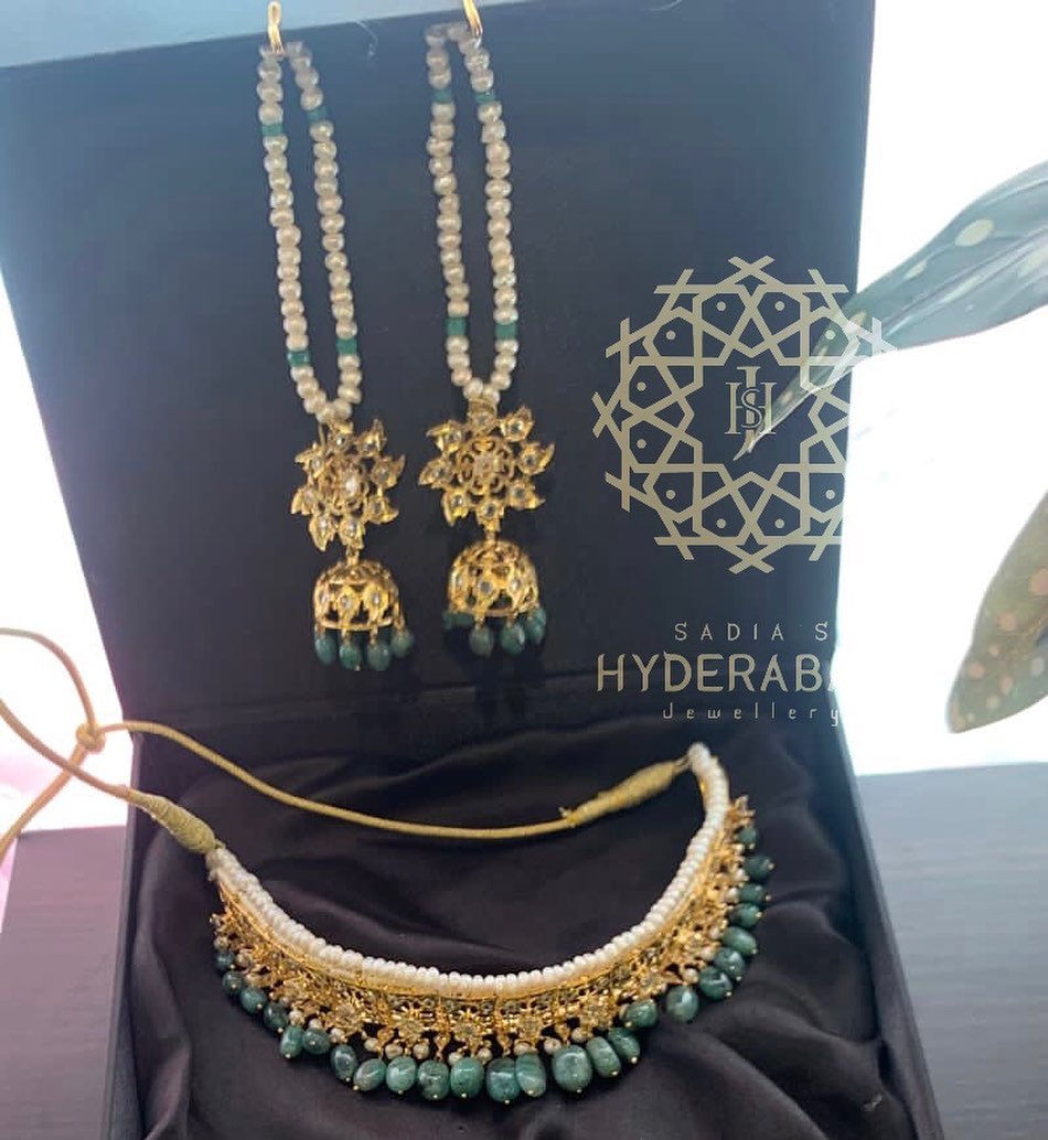 Adeena Real Emerald Real Pearl Choker Set with Matching Earrings