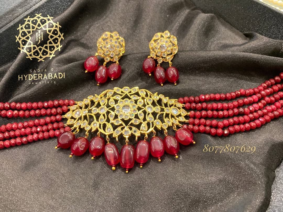 Aatika Red Choker Set
