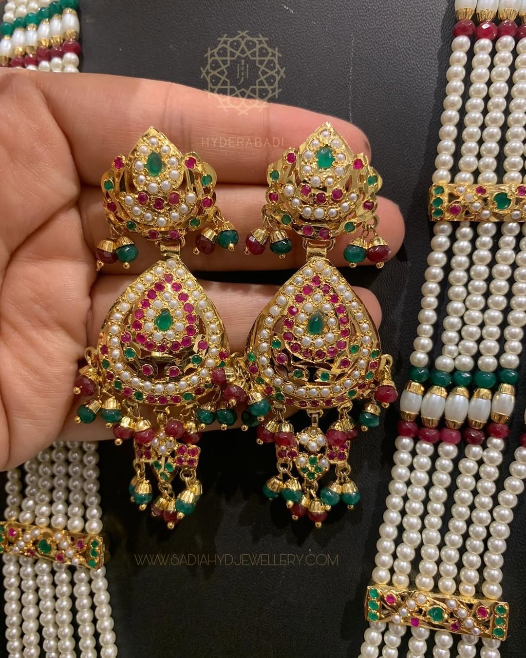 Urvi Red Green Jadau Rani Haar