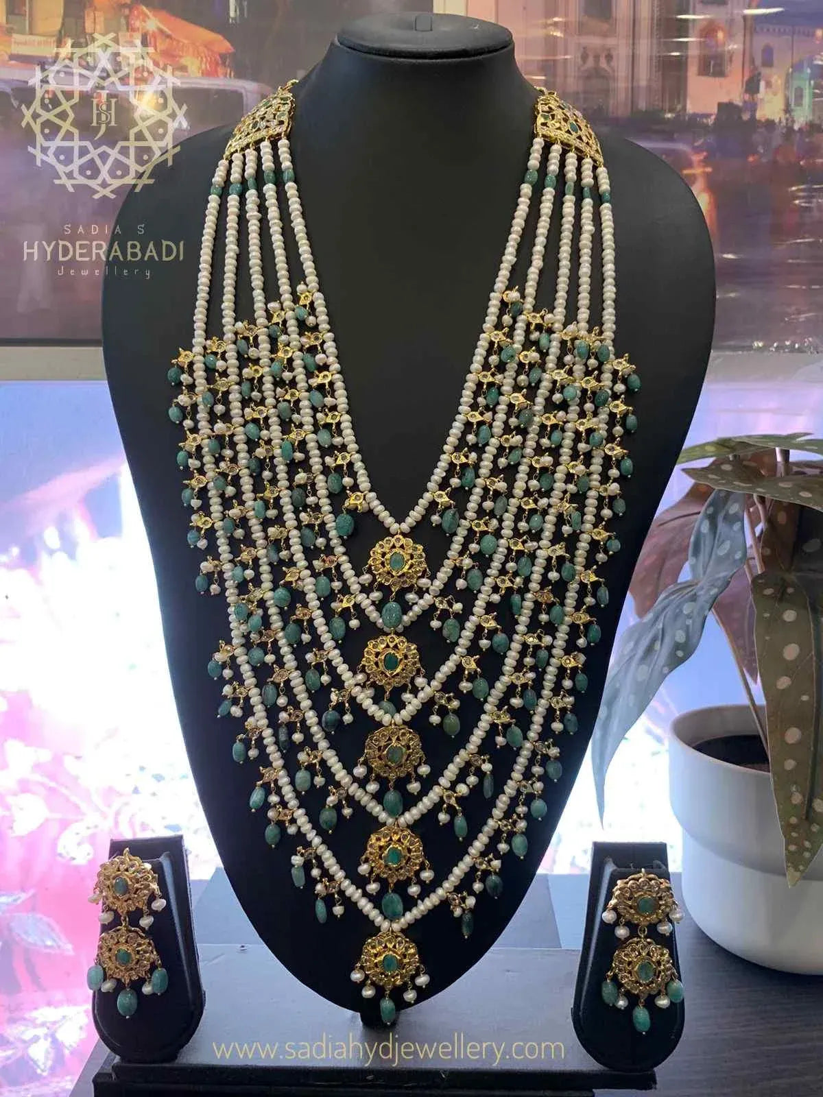 Haya Real Pearl Real Emerald 5 Layer Set