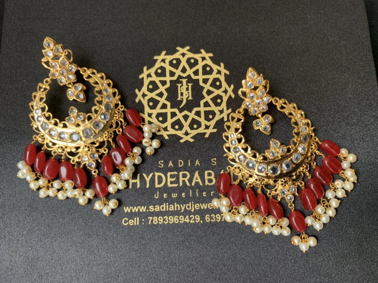 Qudsiya Red Chandbali