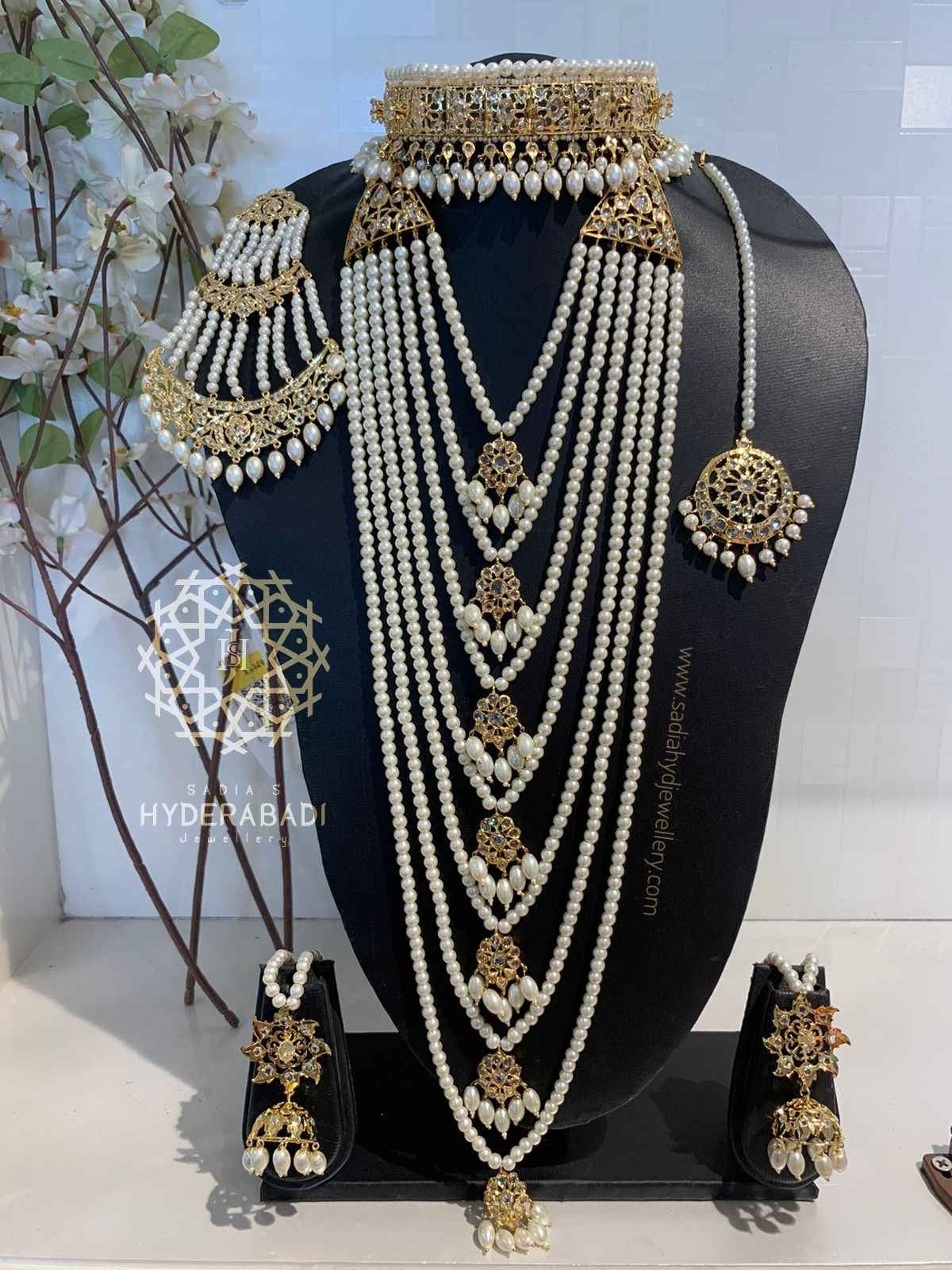 Mahdiya White Bridal Set