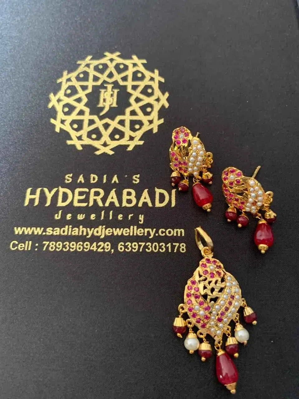 Muneeba Red White Pendant Set with Matching Earrings