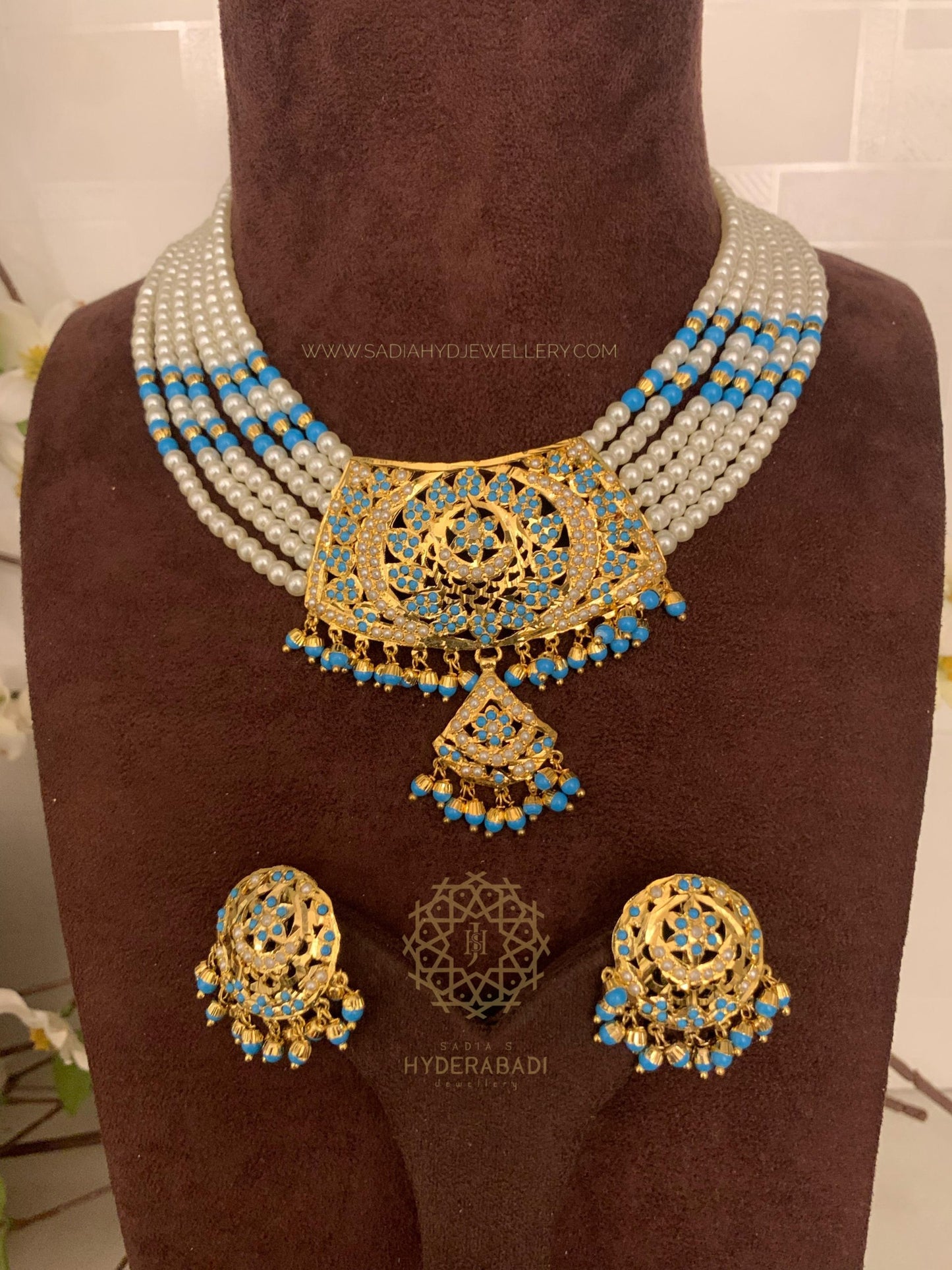 Gulafsha Firozi Choker Set