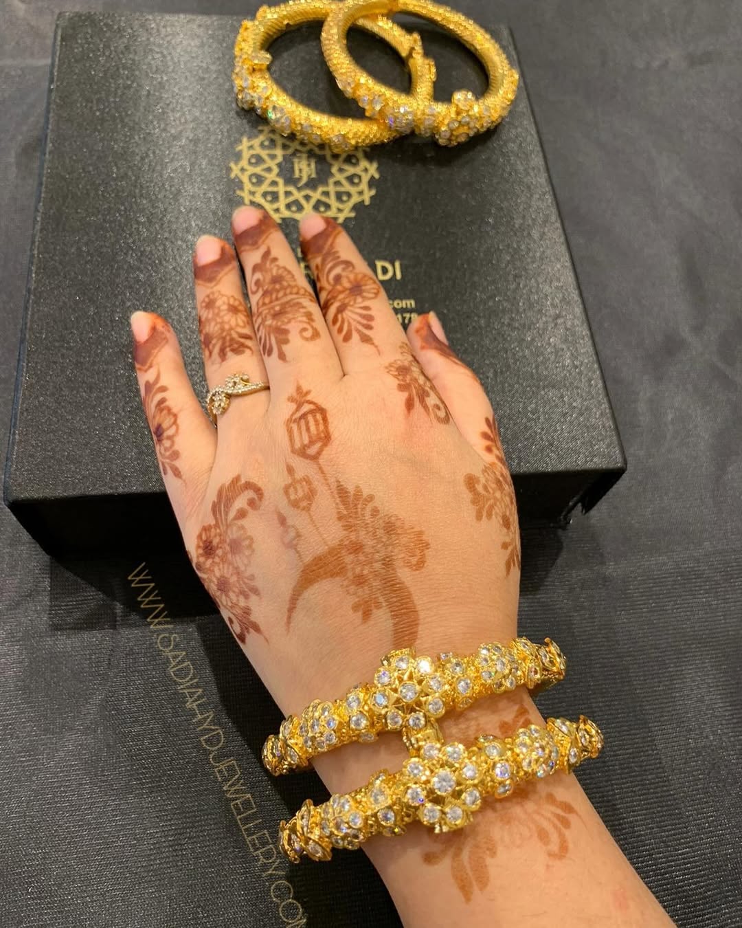 White Phannas Bangle