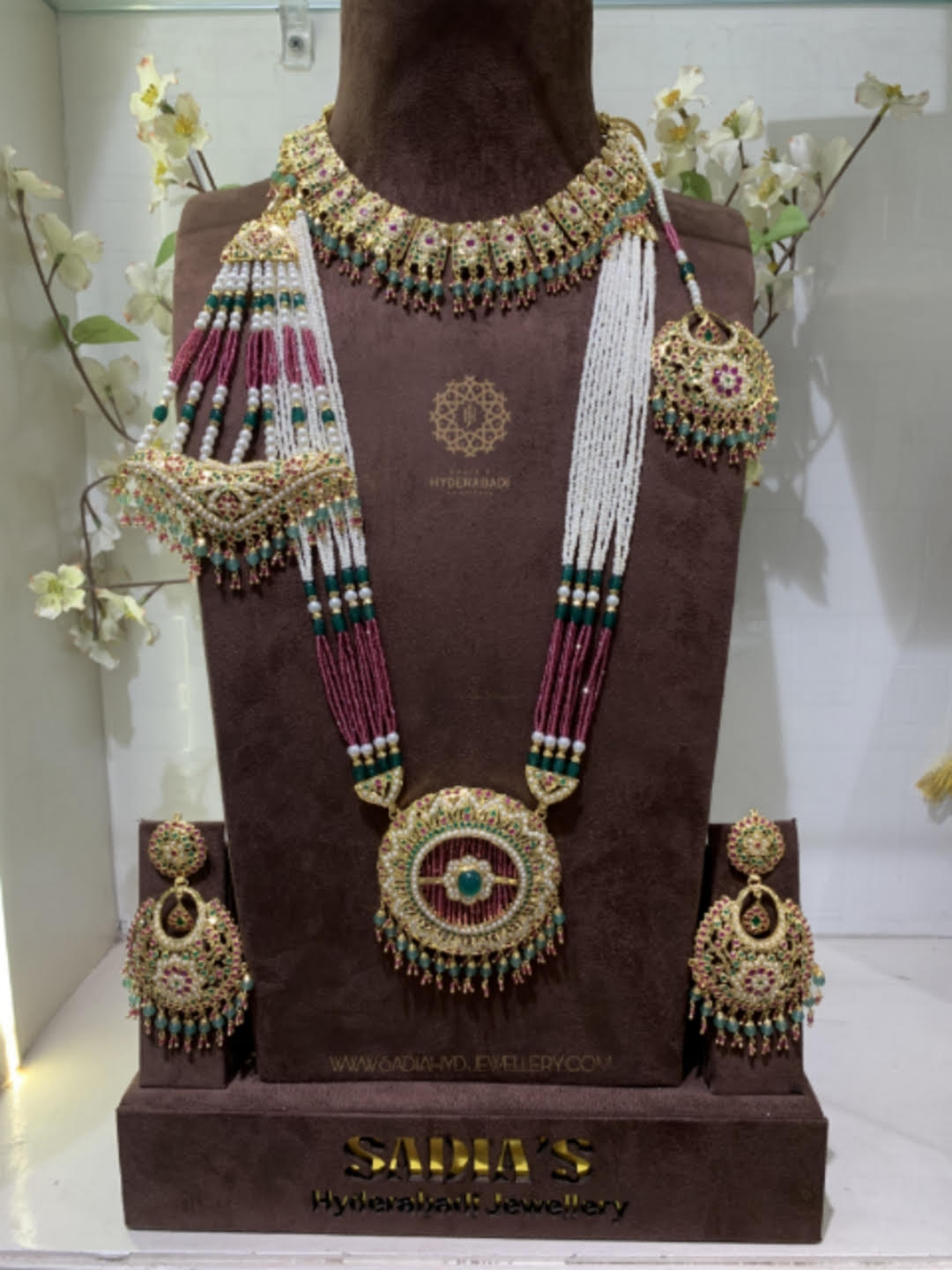 Hydro Beads Red Green Bridal Set