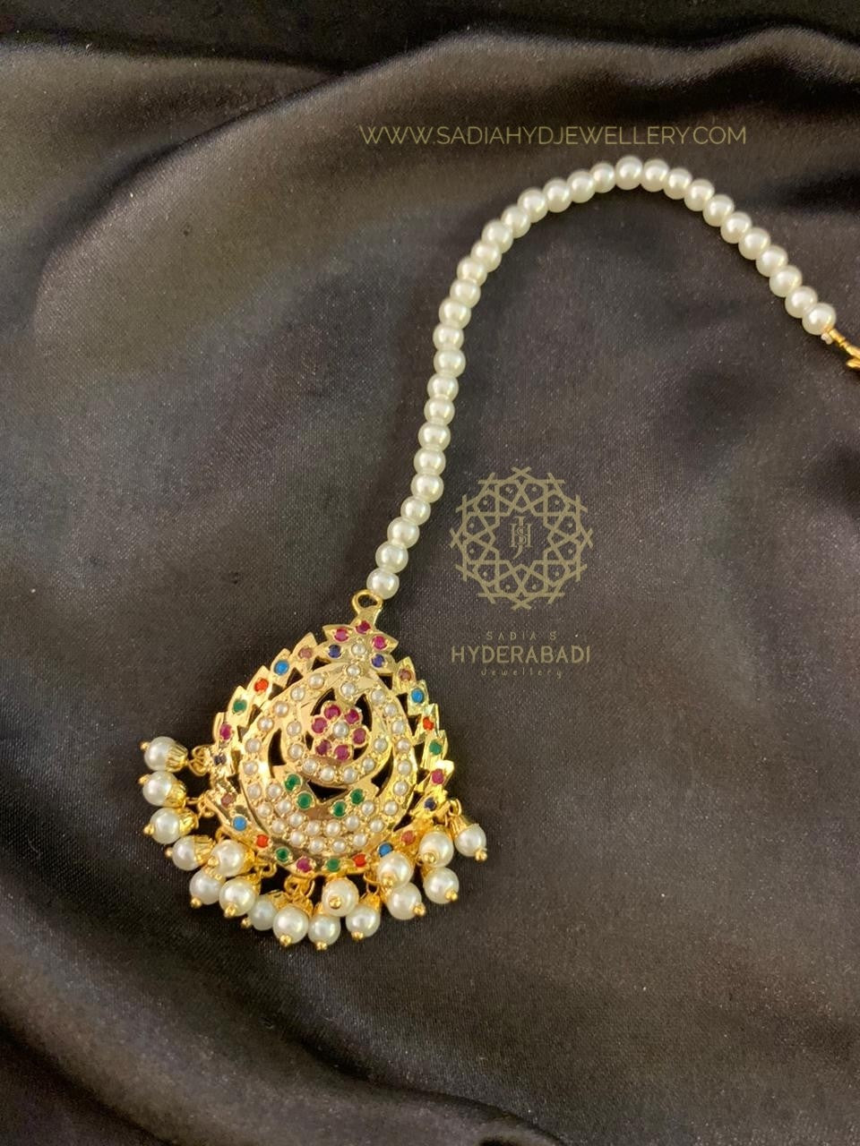 Arissa Multicolored Tika