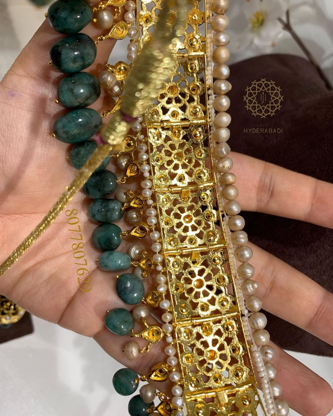 Nafeesa Real Emerald Real Pearl White Stone Bridal Set