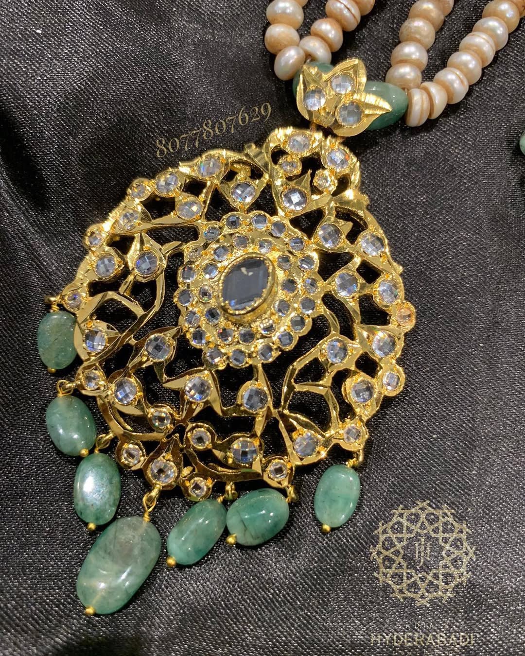 Rehmat Real Emerald Real Pearl Pendant Set