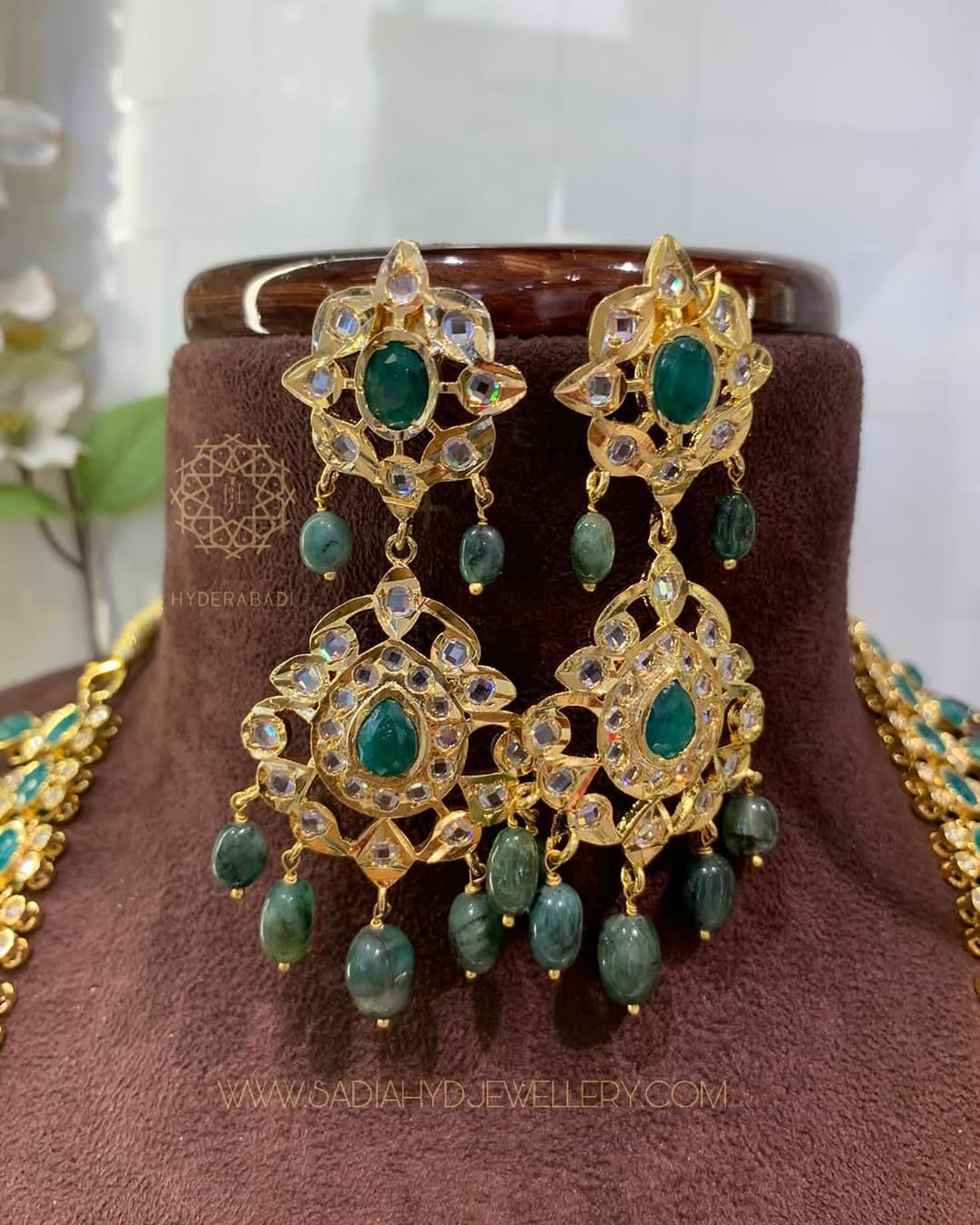 Real Emerald Sahiba Rani Haar