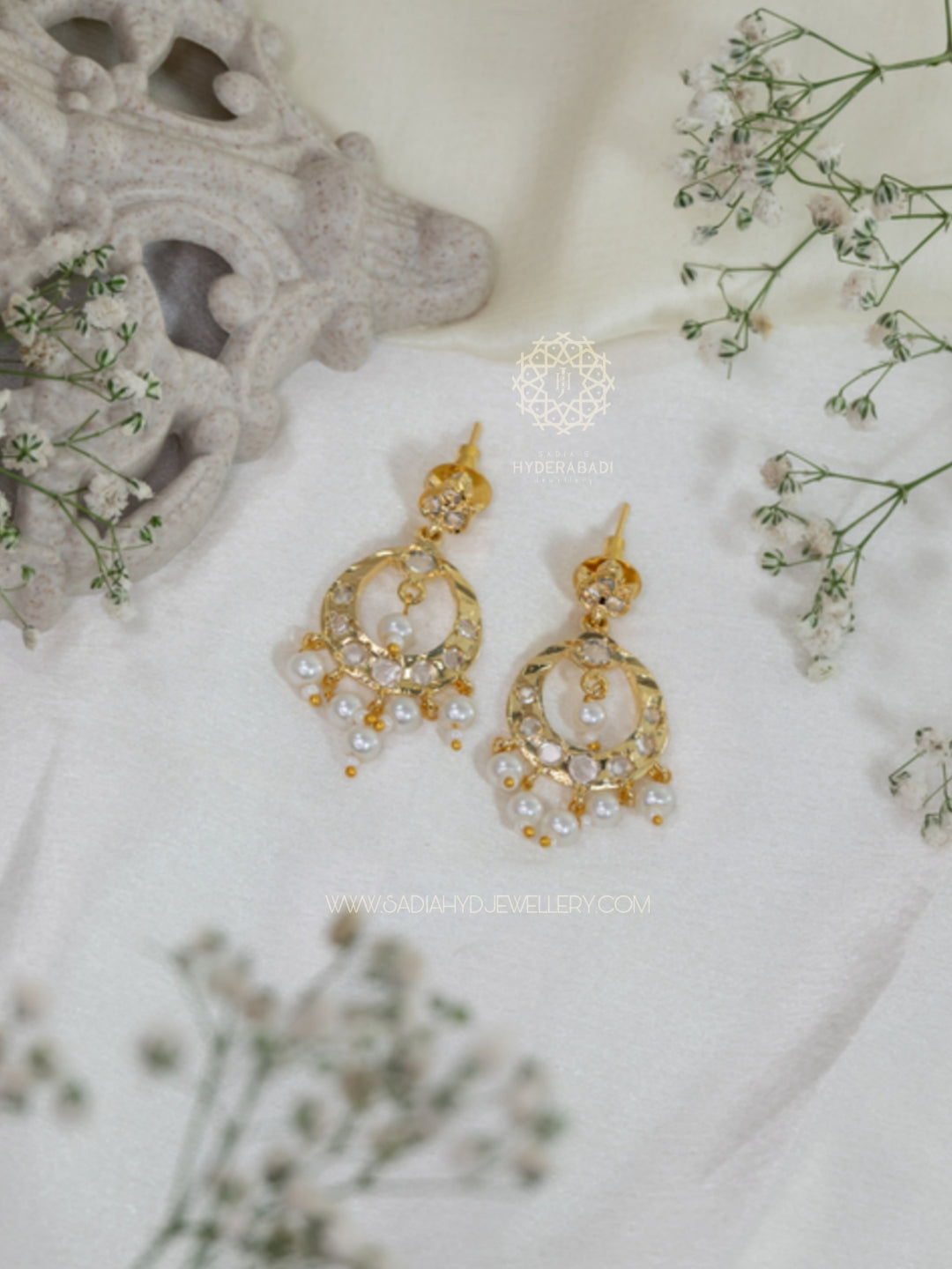 White Small Chandbali