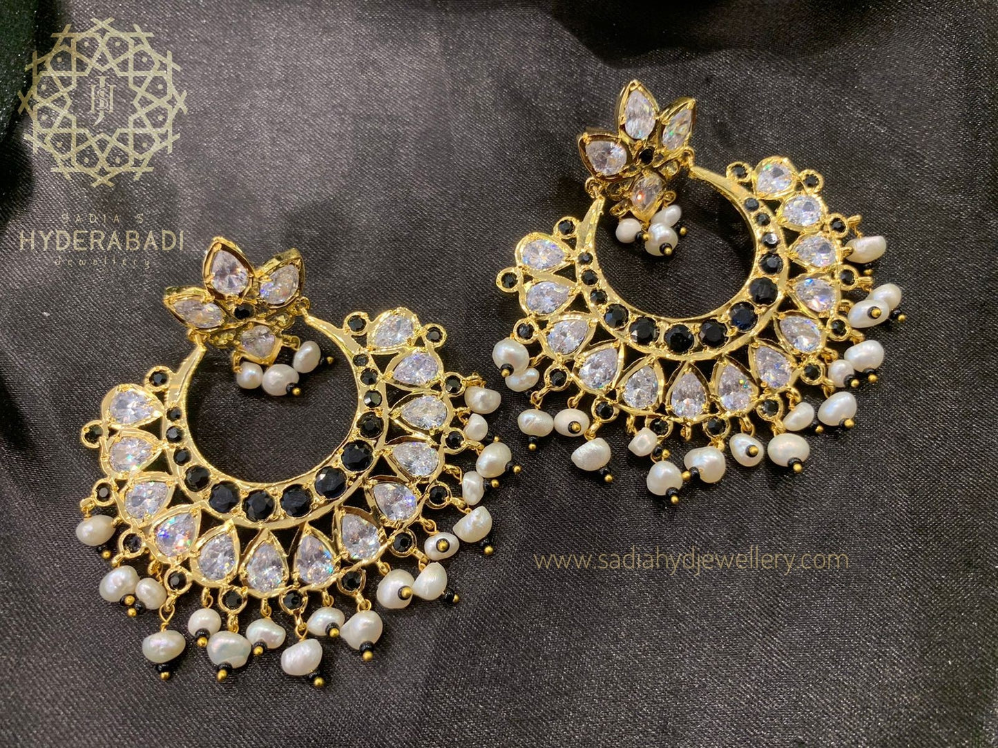 Yumna Real Pearls Chandbali