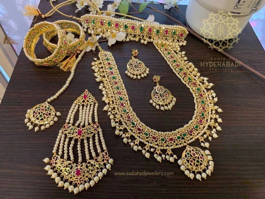 Madiha Bridal Set in Pink & Green Combination