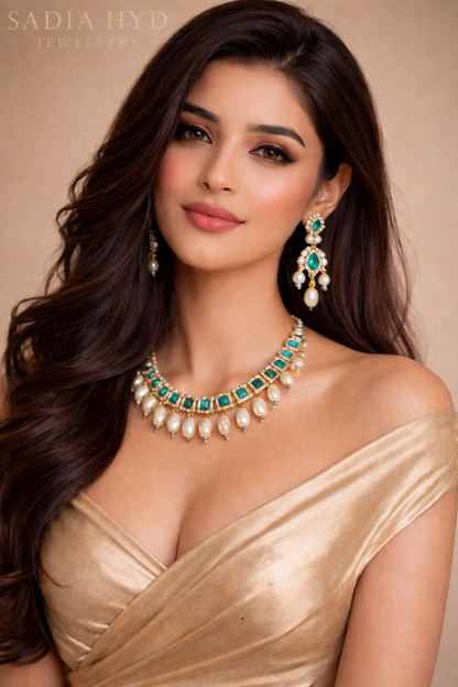 Tanzeela Firoza White Barfi Set