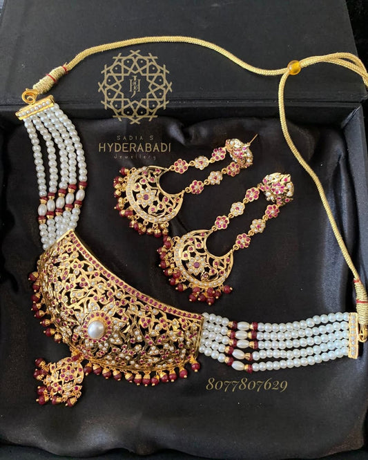 Aayat Jadau Red White Choker Set