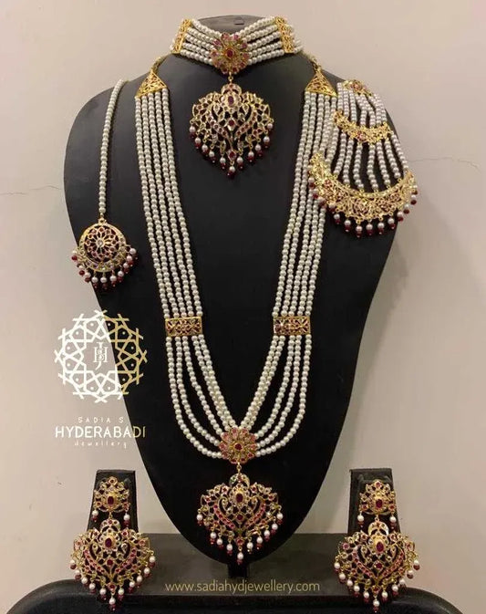 Mahroz Red White Bridal Set