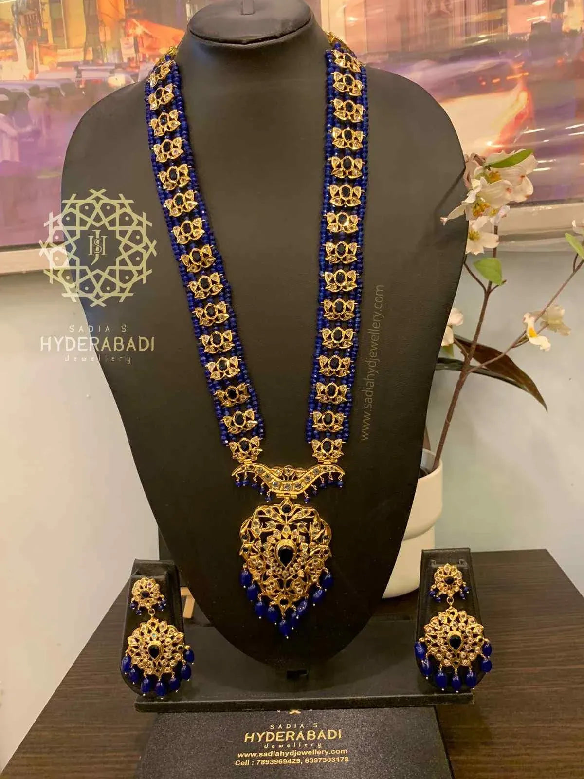 Hoor Blue Rani Haar with Matching Earrings