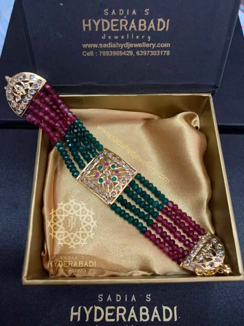 Muskan Red Green Square Bracelet