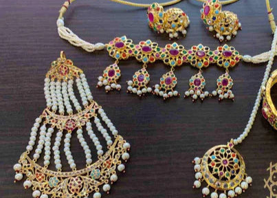 Aayerah Multicolor Delicate Flower Bridal Set with Matching Tika Jhumar and Bangle Pair
