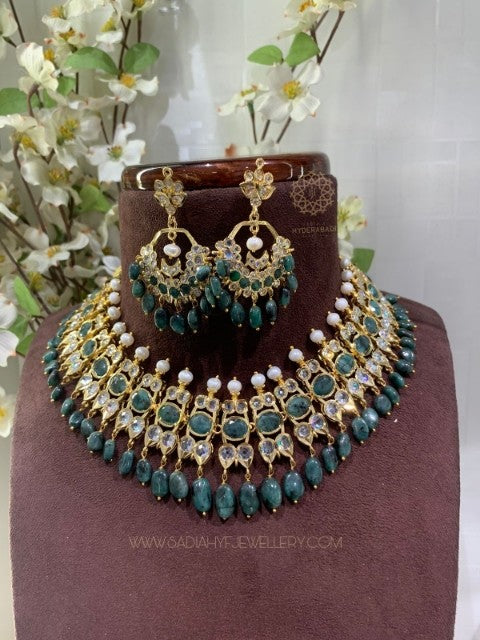 Alishba Real Emerald Heavy Necklace