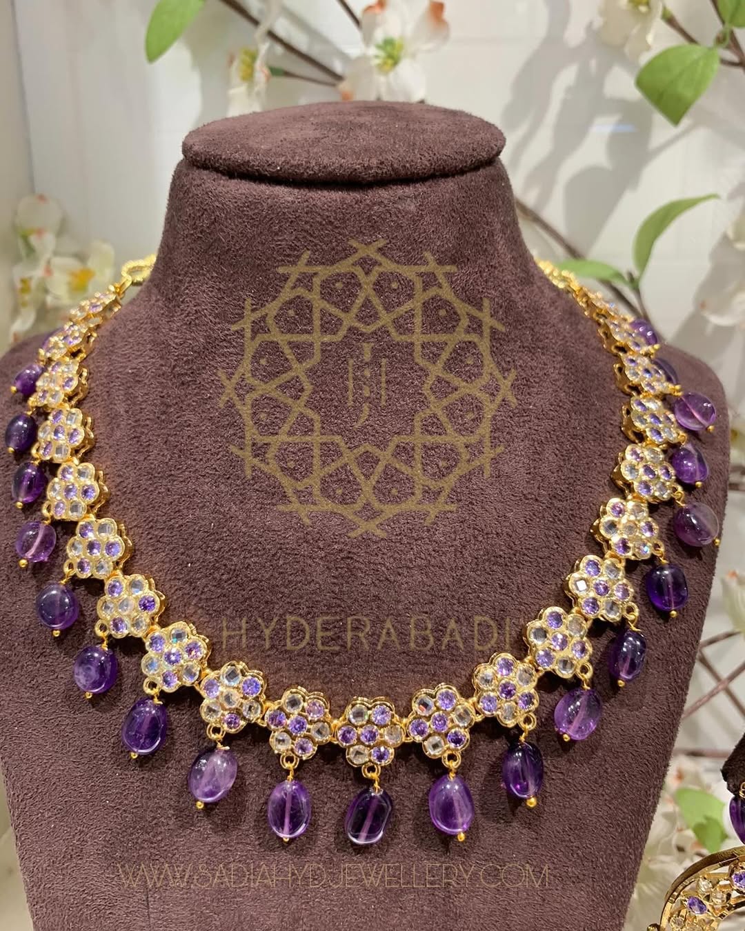 Amethyst Flower Set with Apple Bali