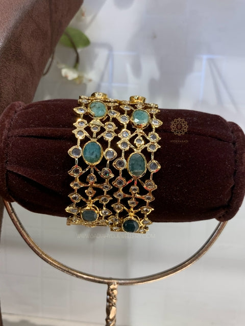 Anisa Real Emerald Bangle