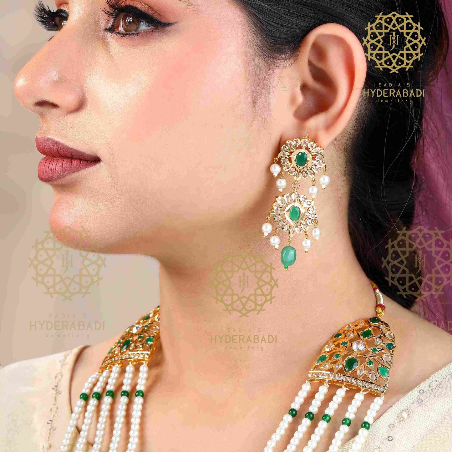 Azra Green White 5 Layer Bridal Set