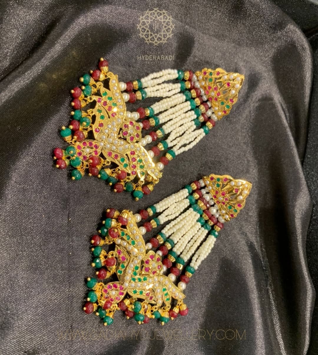 Farah Red Green Jhumar Earring