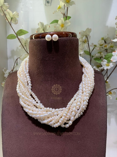 Farha Real Pearl Mala