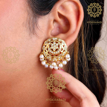Gulafsha White Choker Set