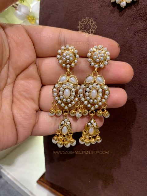 Husna White Jadau Earring