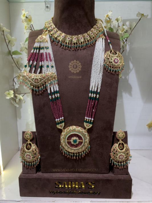 Hydro Beads Red Green Bridal Set
