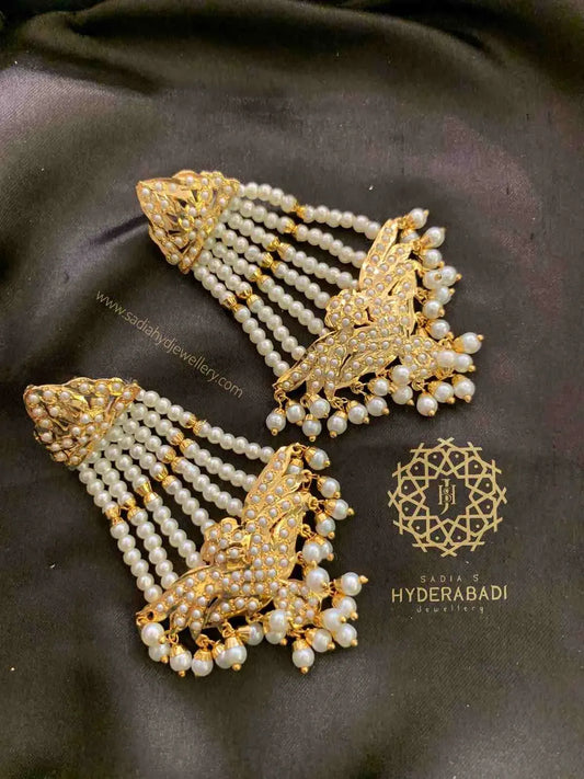 Farah Jadau White Jhumar Earrings