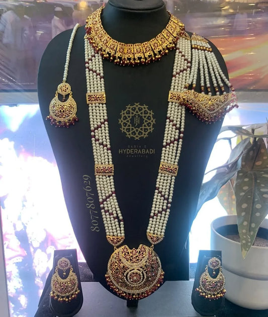 Maashiya Red White Jadau Bridal Set