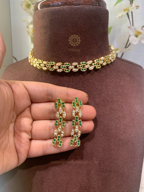 Mehar Green Small Choker