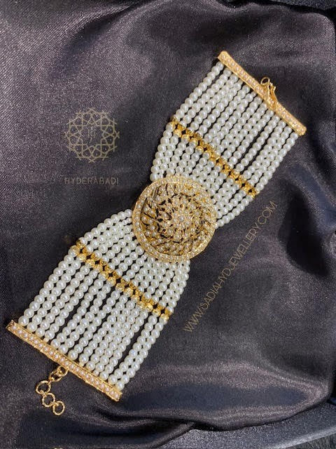 Mohtasin White Jadau Bracelet