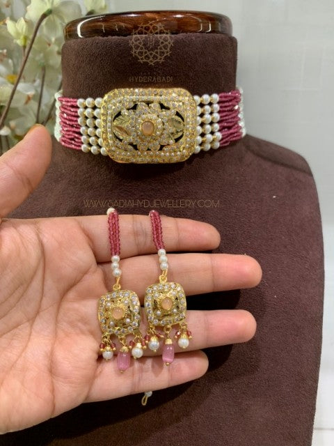 Munira Pink White Jadau Guluband