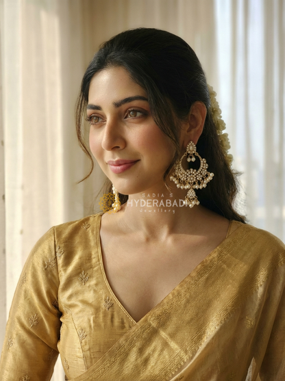 Muzna White Jadau Chandbali