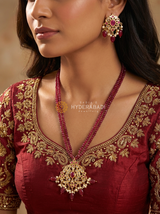 Nabila Red Pendant Set with Matching Earrings