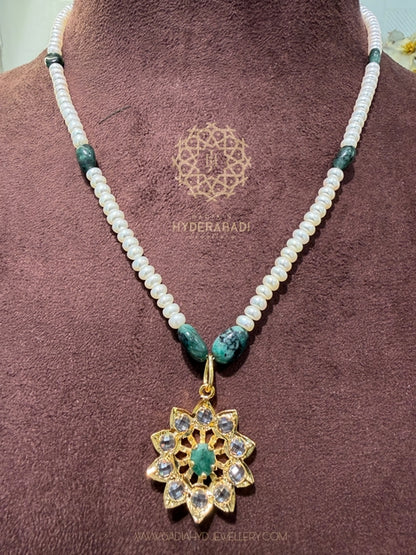 Naimal Real Emerald Real Pearl  Pendant Set