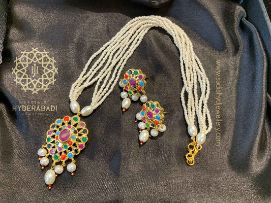 Namra Multicolored Pendant Set
