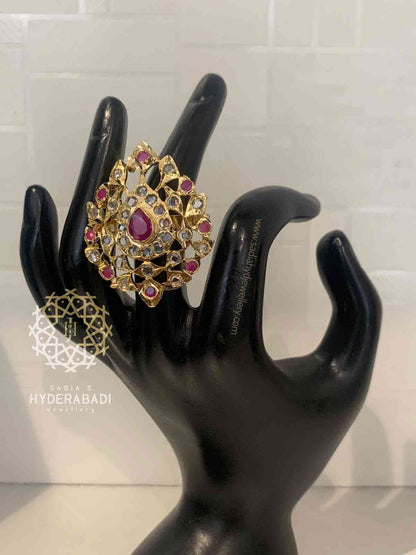Nargis Red Ring