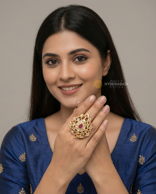 Nargis Red Ring