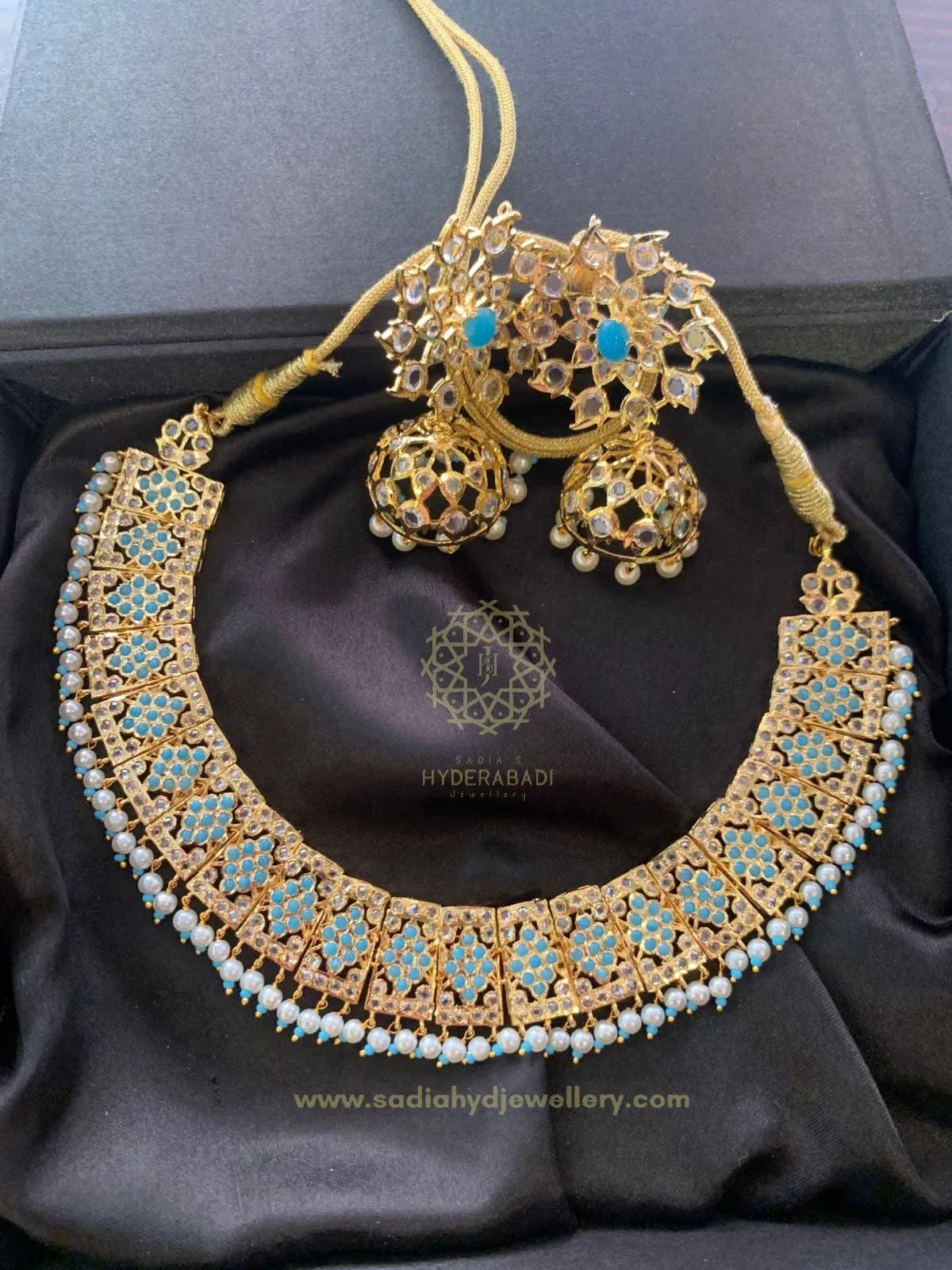 Ayesha Firoza White Necklace with Matching Jhumke