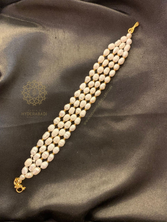 Uzma Real Pearl Bracelet