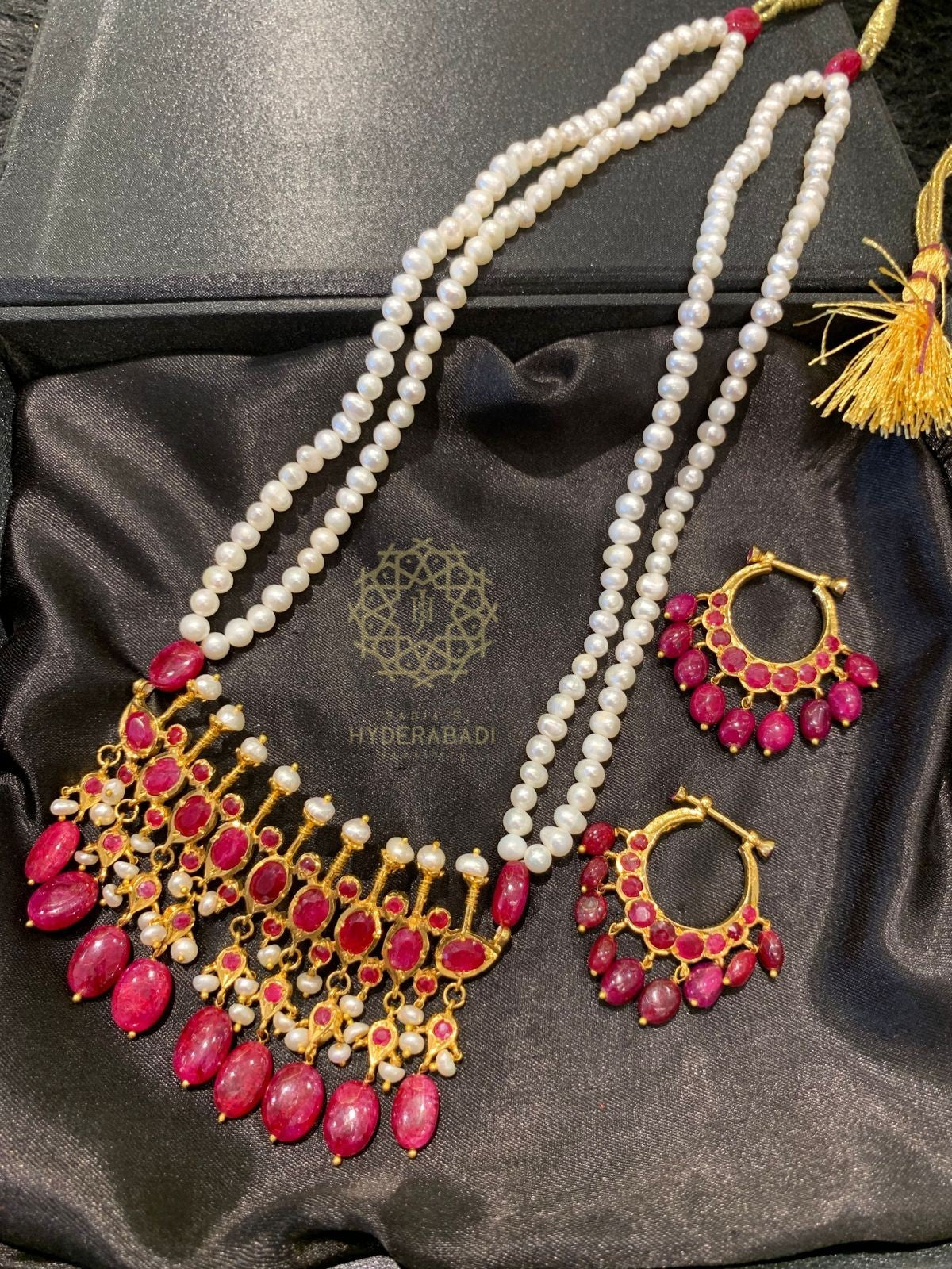 Zahabiya Real Ruby Real Pearl Tirmani Set