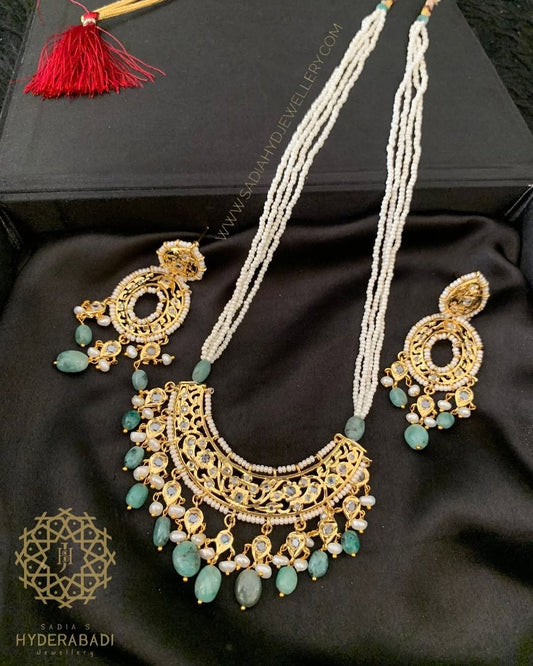 Real Emerald Real pearl Half Moon Set