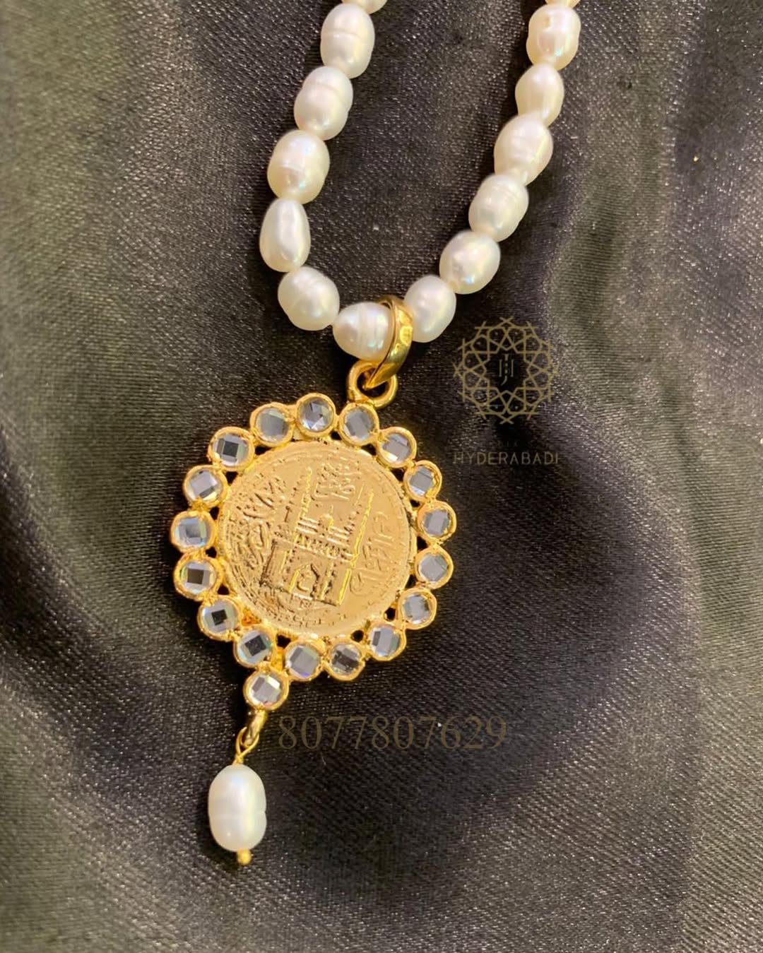 Real Pearl Ashrafi Pendant Set