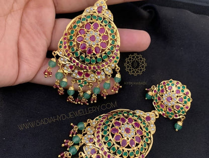 Ruhi Red Green Jadau Earring